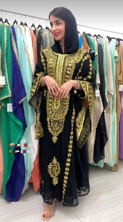 Khawla Al-Maraghi feet photo 7