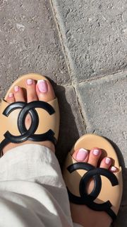Khawla Al-Maraghi feet photo 7
