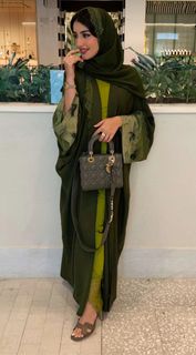 Khawla Al-Maraghi feet photo 9