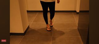 Khotan Shams feet photo 10