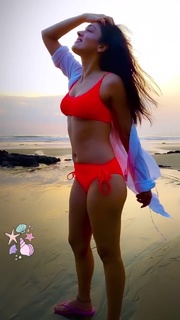 Khushali Kumar feet photo 11