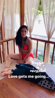 Khushali Kumar feet photo 10