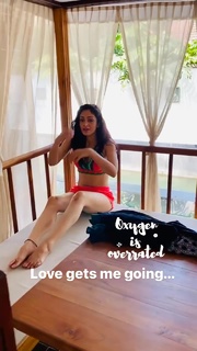 Khushali Kumar feet photo 8