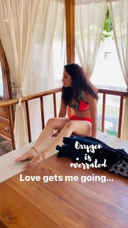 Khushali Kumar feet photo 7