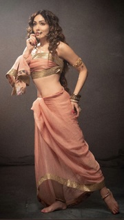 Khushali Kumar feet photo 8