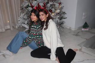 Khushi Kapoor feet photo 17
