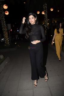 Khushi Kapoor feet photo 15