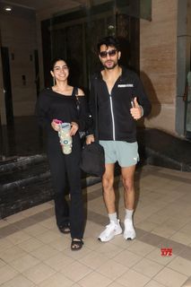 Khushi Kapoor feet photo 6