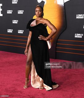 KiKi Layne feet photo 18