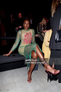KiKi Layne feet photo 14