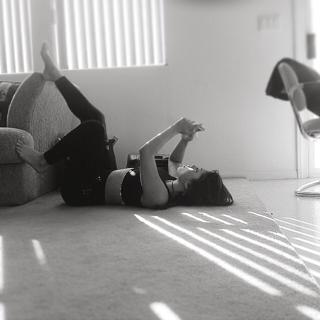 Kiana Ledé feet photo 8
