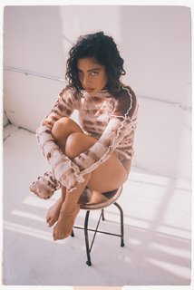 Kiana Ledé feet photo 11