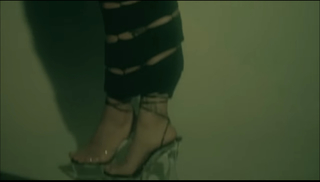 Kiana Ledé feet photo 18