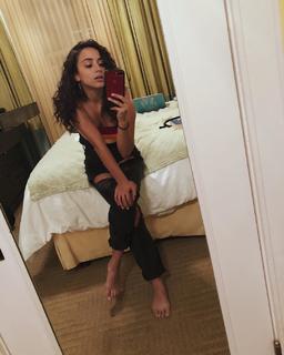 Kiana Madeira feet photo 18