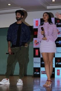Kiara Advani feet photo thumbnail