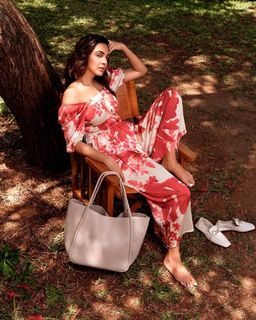 Kiara Advani feet photo thumbnail