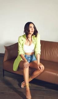 Kiara Advani feet photo thumbnail