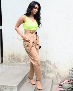 Kiara Advani feet photo thumbnail