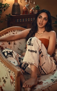Kiara Advani feet photo thumbnail