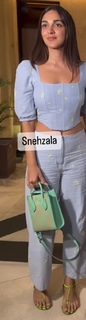 Kiara Advani feet photo thumbnail