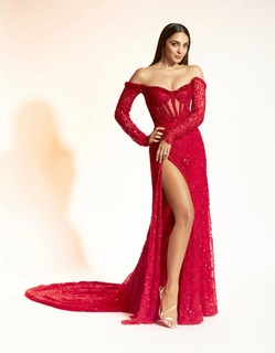 Kiara Advani feet photo thumbnail