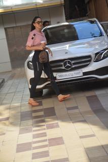 Kiara Advani feet photo thumbnail
