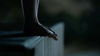 Kiernan Shipka feet photo thumbnail