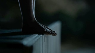 Kiernan Shipka feet photo thumbnail