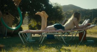 Kiernan Shipka feet photo thumbnail