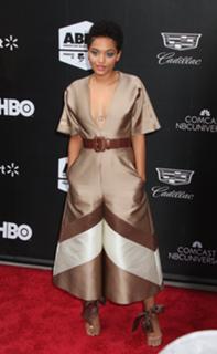 Kiersey Clemons feet photo thumbnail