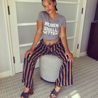 Kiersey Clemons feet photo thumbnail