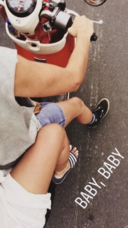 Kiersey Clemons feet photo thumbnail