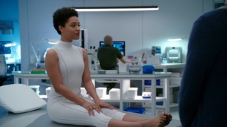 Kiersey Clemons feet photo thumbnail
