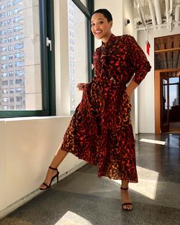Kiersey Clemons feet photo thumbnail