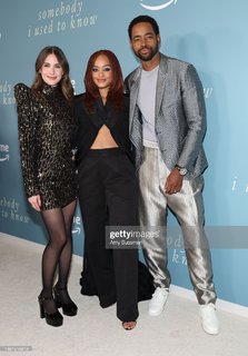 Kiersey Clemons feet photo thumbnail