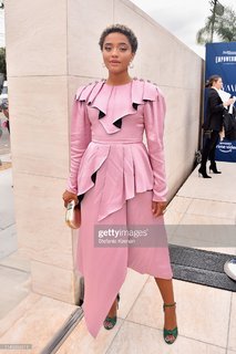 Kiersey Clemons feet photo thumbnail