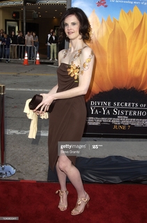 Kiersten Warren feet photo 15