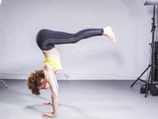 Kiesza feet photo 1