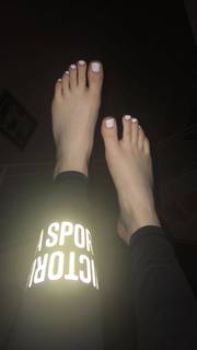 Kiiara feet photo 9