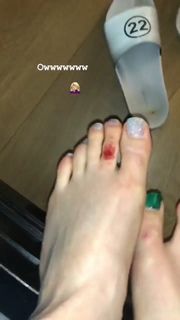 Kiiara feet photo 3