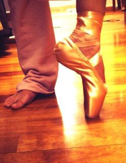 Kika Edgar feet photo 5