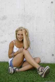 Kika Silva feet photo 18