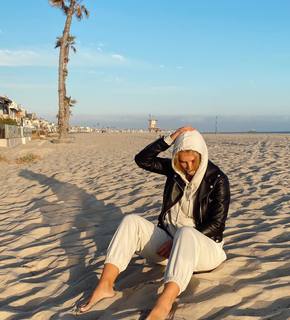 Kika Silva feet photo 9