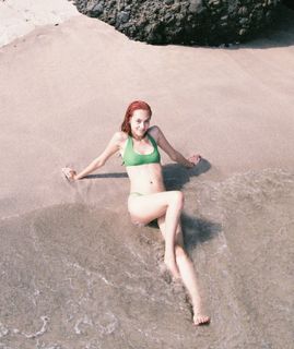 Kiko Mizuhara feet photo 16