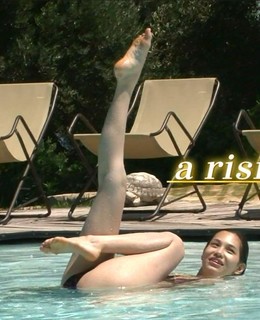 Kiko Mizuhara feet photo 10