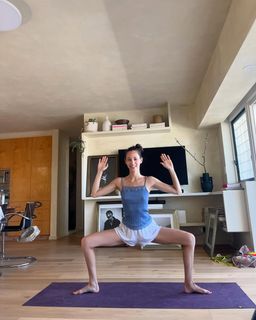Kiko Mizuhara feet photo 18
