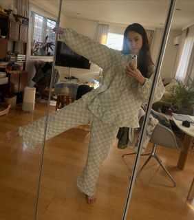 Kiko Mizuhara feet photo 6
