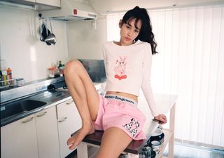Kiko Mizuhara feet photo 17
