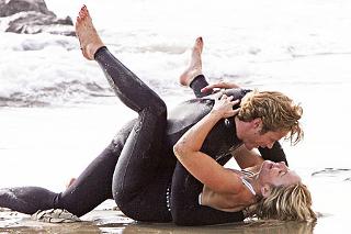 Kim Cattrall feet photo thumbnail