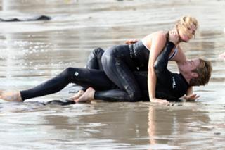 Kim Cattrall feet photo thumbnail